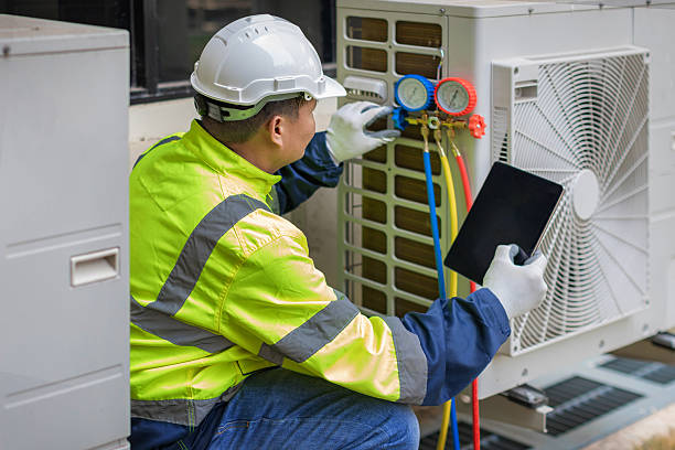 Professional Hvac technician working in Peachtree Corners, GA